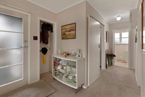 Photo of property in 18 Tweed Street, Roslyn, Palmerston North, 4414