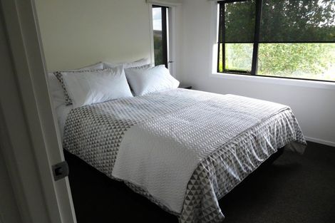 Photo of property in 8 Isobel Hodgson Drive, Cambridge, 3434