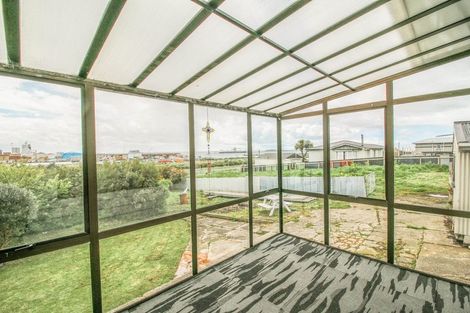 Photo of property in 201 Barrow Street, Bluff, 9814