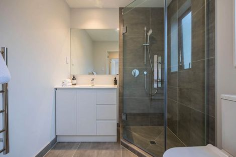 Photo of property in 4c Halberg Street, Glenfield, Auckland, 0629