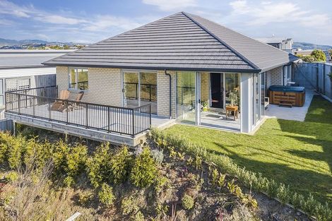 Photo of property in 54 Mo Street, Camborne, Porirua, 5026