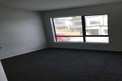 Photo of property in 1 Sophie Lane, Henderson, Auckland, 0612
