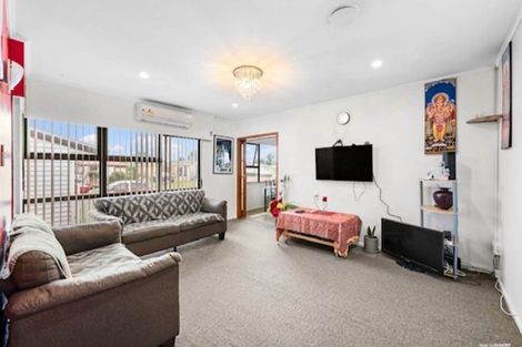 Photo of property in 7 Glen Norman Avenue, Henderson, Auckland, 0610