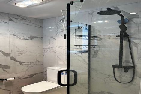 Photo of property in 701 Massey Road, Mangere, Auckland, 2022