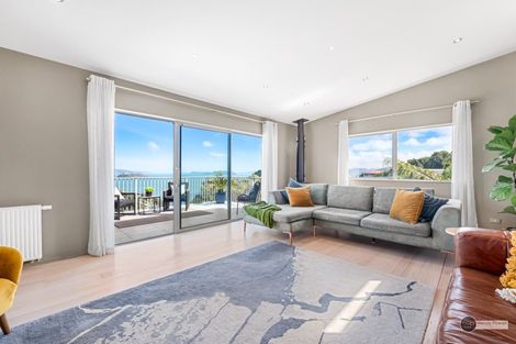 Photo of property in 4 Singers Road, Korokoro, Lower Hutt, 5012