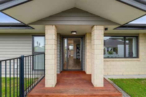 Photo of property in 26 Puni Street, Fitzroy, New Plymouth, 4312
