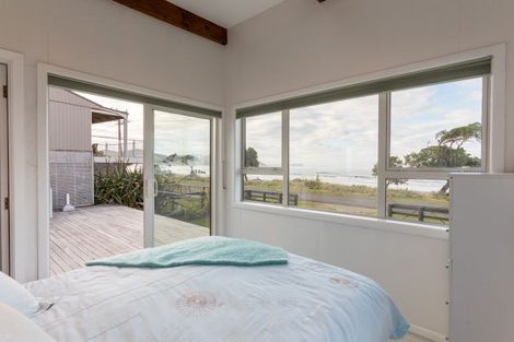 Photo of property in 32 Akitio Esplanade, Akitio, Pongaroa, 4991