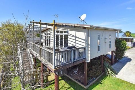 Photo of property in 92a Wharf Road, Clarks Beach, Pukekohe, 2679