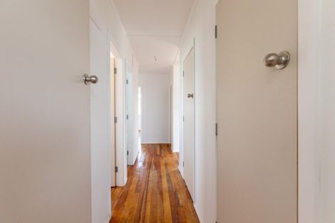 Photo of property in 31 James Street, Dannevirke, 4930