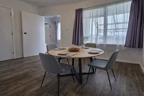 Photo of property in 8a-8b Devon Place, Cannons Creek, Porirua, 5024