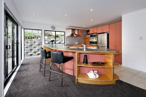 Photo of property in 24 Chamari Close, Titirangi, Auckland, 0604