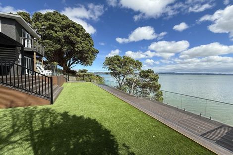 Photo of property in 15 Torkar Road, Clarks Beach, 2122