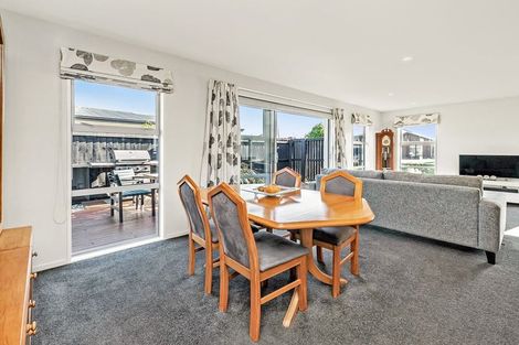 Photo of property in 56 Lewis Crescent, Rolleston, 7614