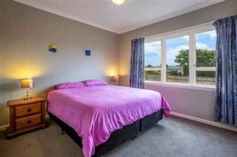 Photo of property in 46 Kirk Street, Otaki, 5512