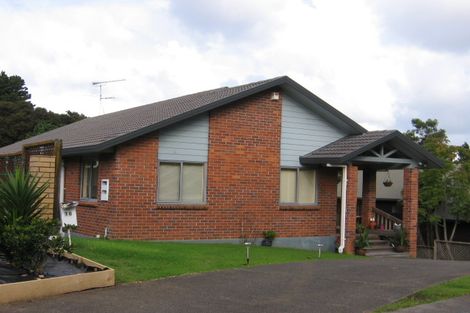 Photo of property in 18 Corokia Place, Totara Heights, Auckland, 2105