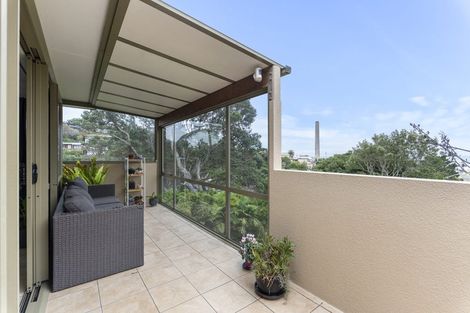 Photo of property in 18 Parris Street, Moturoa, New Plymouth, 4310