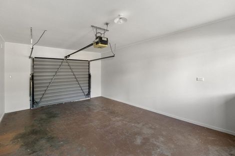 Photo of property in 1/11 Milton Road, Orewa, 0931