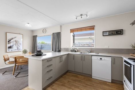 Photo of property in 3/11 King Street, Taradale, Napier, 4112