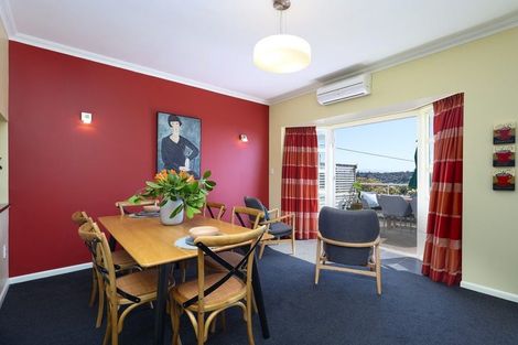 Photo of property in 16 Allan Street, Nelson South, Nelson, 7010