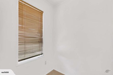 Photo of property in 28 Dingadee Street, Welcome Bay, Tauranga, 3112