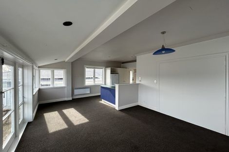 Photo of property in 1/26 Austin Street, Mount Victoria, Wellington, 6011