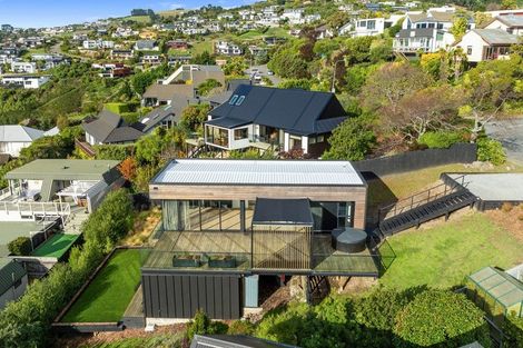 Photo of property in 3 Selleck Street, Mount Pleasant, Christchurch, 8081