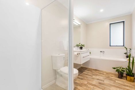 Photo of property in 12 Turpin Road, Riverhead, 0820