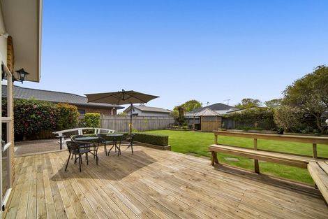 Photo of property in 9 Beech Place, Hawera, 4610