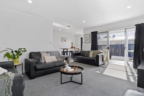 Photo of property in 84a Eversham Road, Mount Maunganui, 3116