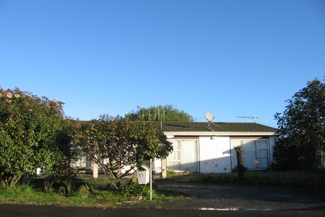 Photo of property in 19 Columbus Crescent, Flaxmere, Hastings, 4120