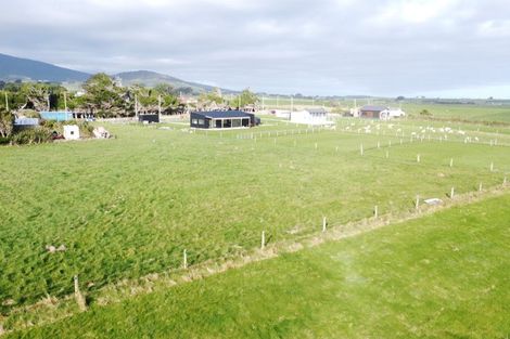 Photo of property in 13 Surrey Street, Orepuki, Riverton, 9881