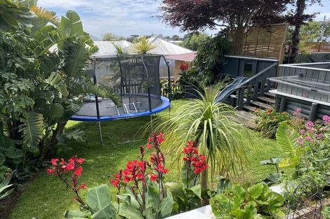 Photo of property in 54 Belt Road, New Plymouth, 4310