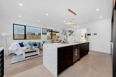 Photo of property in 19 Puia Street, Papatoetoe, 2025