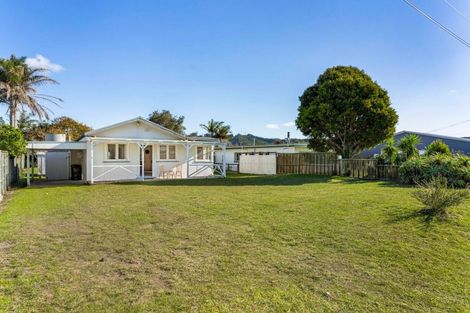 Photo of property in 109 Mary Road, Whangamata, 3620