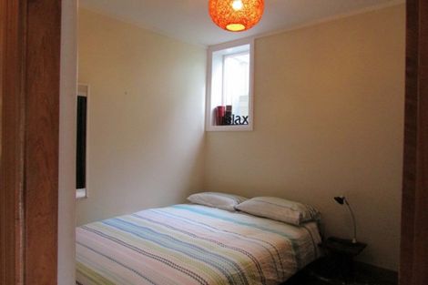 Photo of property in 24 Ticehurst Road, Lyttelton, 8082