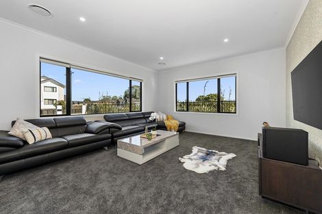 Photo of property in 24 The Meadows Drive, Flagstaff, Hamilton, 3210