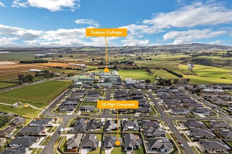 Photo of property in 10 Pipi Crescent, Tuakau, 2121