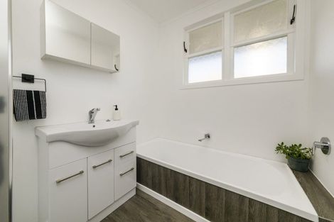 Photo of property in 3a Duff Crescent, Highbury, Palmerston North, 4412