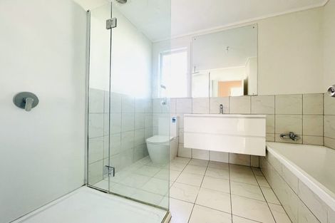 Photo of property in 39 Flat Bush Road, Clover Park, Auckland, 2023