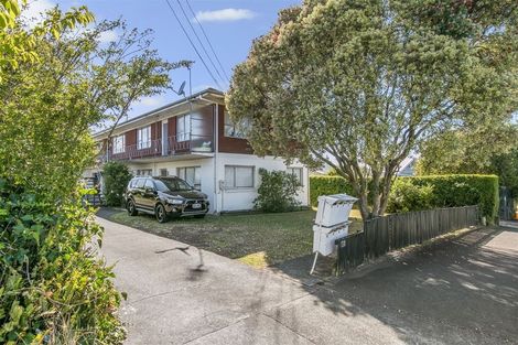 Photo of property in 2/138 Richardson Road, Mount Albert, Auckland, 1025