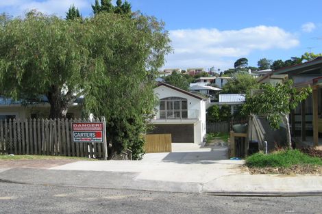 Photo of property in 11a Bevyn Street, Castor Bay, Auckland, 0620