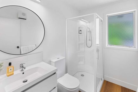 Photo of property in 11 Seaton Court, Hokowhitu, Palmerston North, 4410