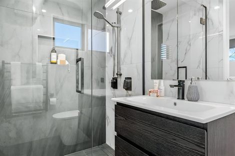 Photo of property in 30b Glandovey Road, Fendalton, Christchurch, 8052