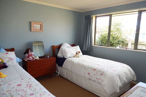 Photo of property in 12 Hannah Place, Holmes Hill, Oamaru, 9401