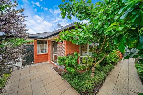 Photo of property in 2/15 Dilworth Street, Riccarton, Christchurch, 8011