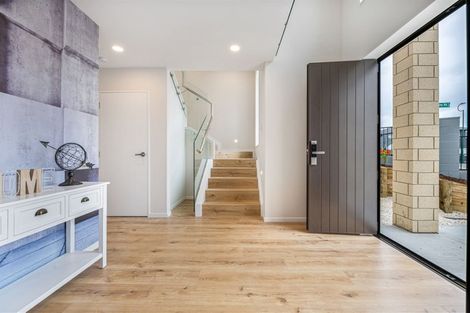 Photo of property in 24 Carrygawley Road, Flat Bush, Auckland, 2019