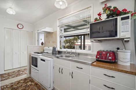 Photo of property in 19 Joanne Crescent, Pukehangi, Rotorua, 3015