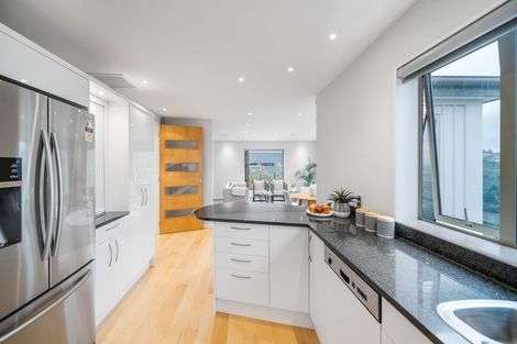 Photo of property in 4 Yelverton Place, Huntsbury, Christchurch, 8022