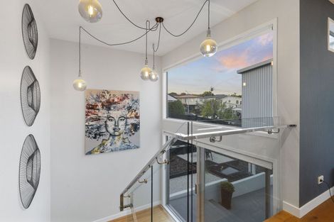Photo of property in 10 Mccrystal Avenue, Bucklands Beach, Auckland, 2012
