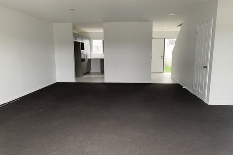 Photo of property in 25/3 Hulme Place, Henderson, Auckland, 0612